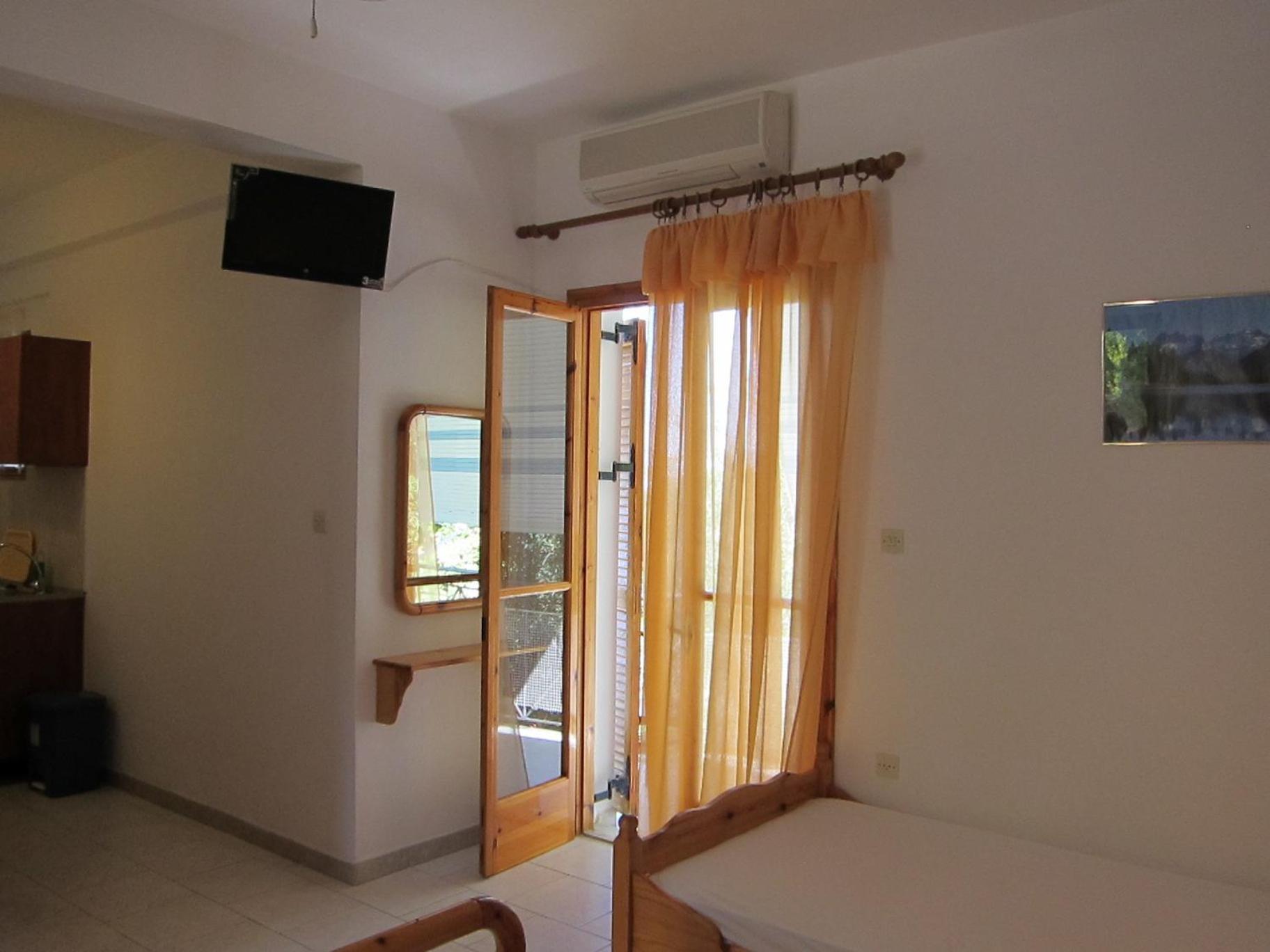 Artolithia Apartments Ríza 객실 사진